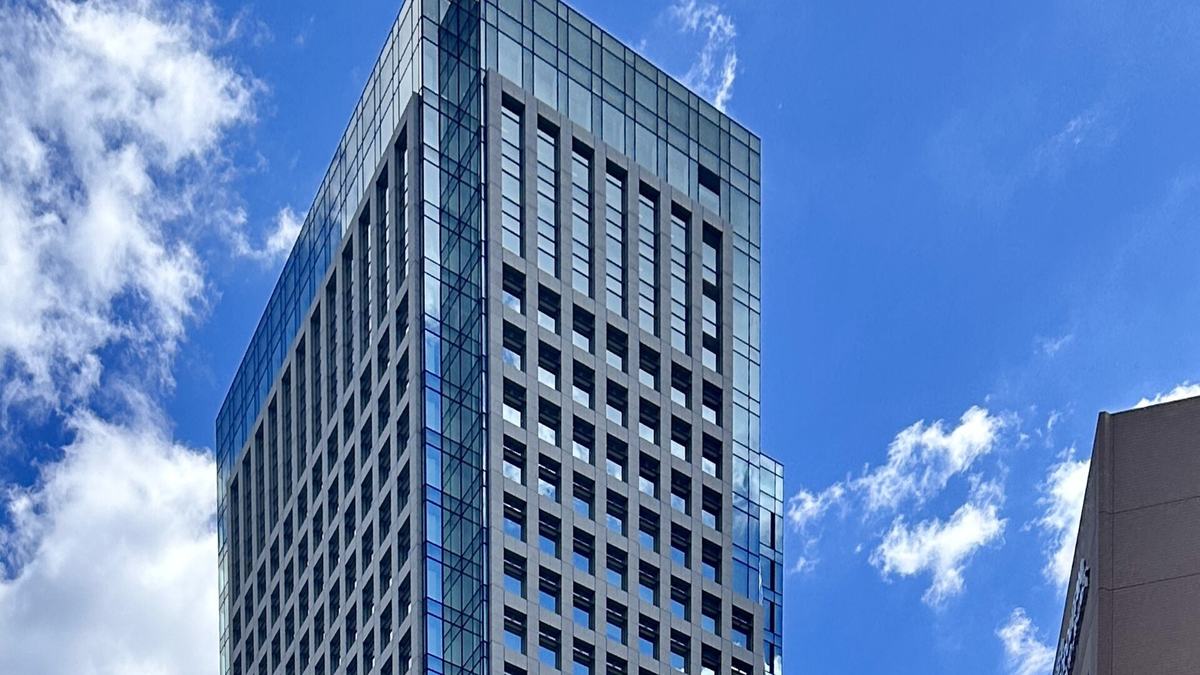 KDDI本社が入る東京・飯田橋のガーデンエアタワー